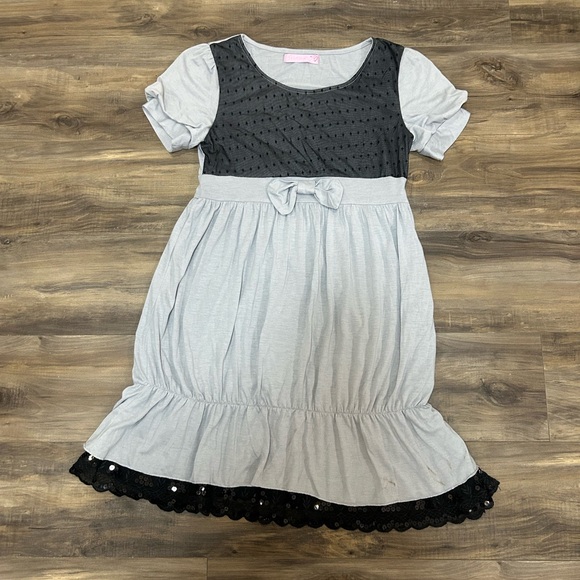 Polka Dot Babydoll Dress with Bow Accent - Picture 3 of 6